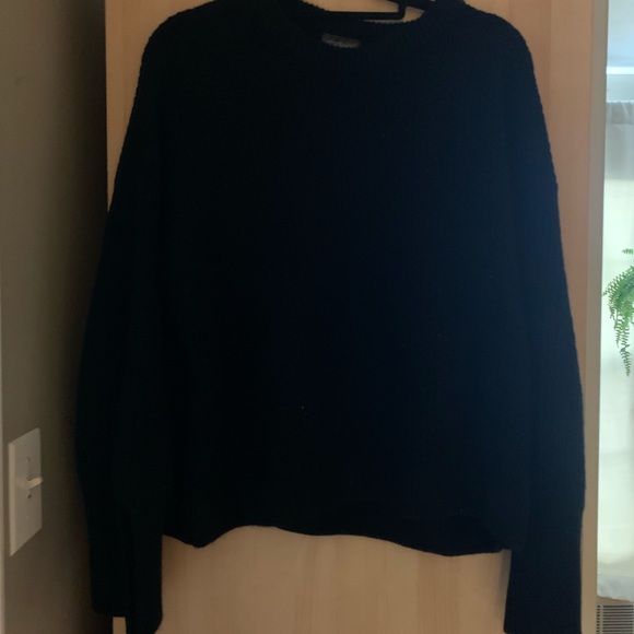 Top shop women’s black sweater with spliced arms - Picture 2 of 3
